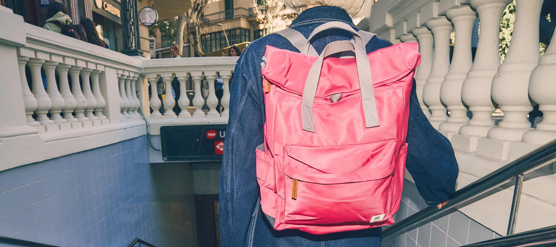オイリーパック Canfield Medium: Everyday Roll-Top Backpacks | ORI London