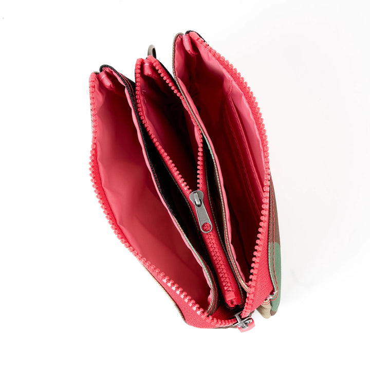 Carnaby Wallet in Vintage Camo