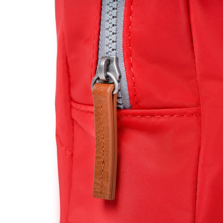 Willesden Sling Bag in Chilli Oil