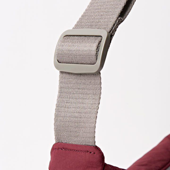 Farringdon Half Moon Bag in Bordeaux