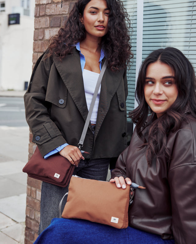 Carnaby Crossbody Bag in Cinnamon