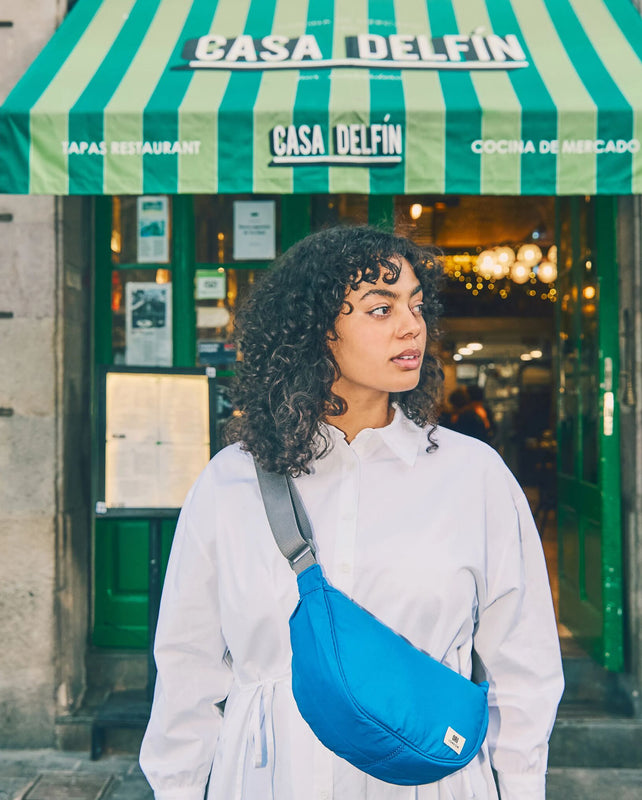 Farringdon Half Moon Bag in Malibu Blue
