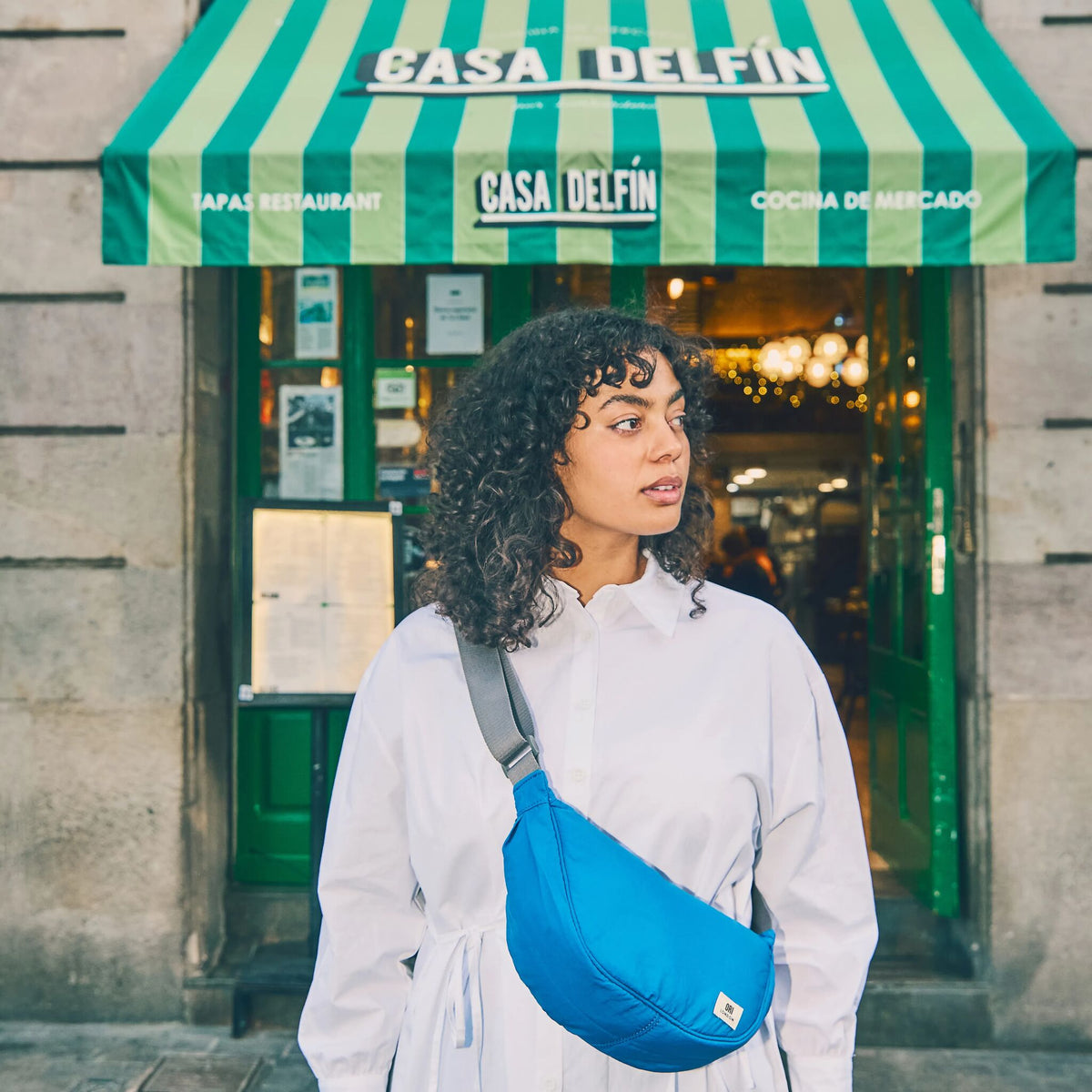Farringdon Half Moon Bag in Malibu Blue