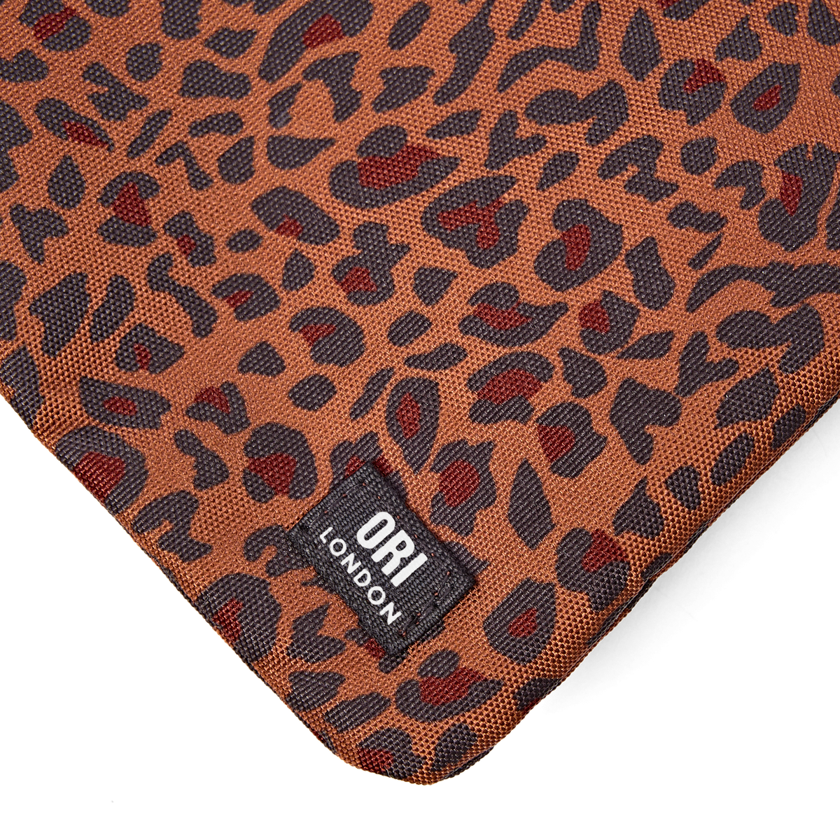 Carnaby Crossbody Bag in Mini Leopard