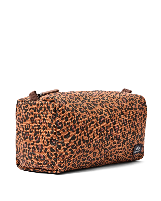 Maygrove Wash Bag in Leopard Mini