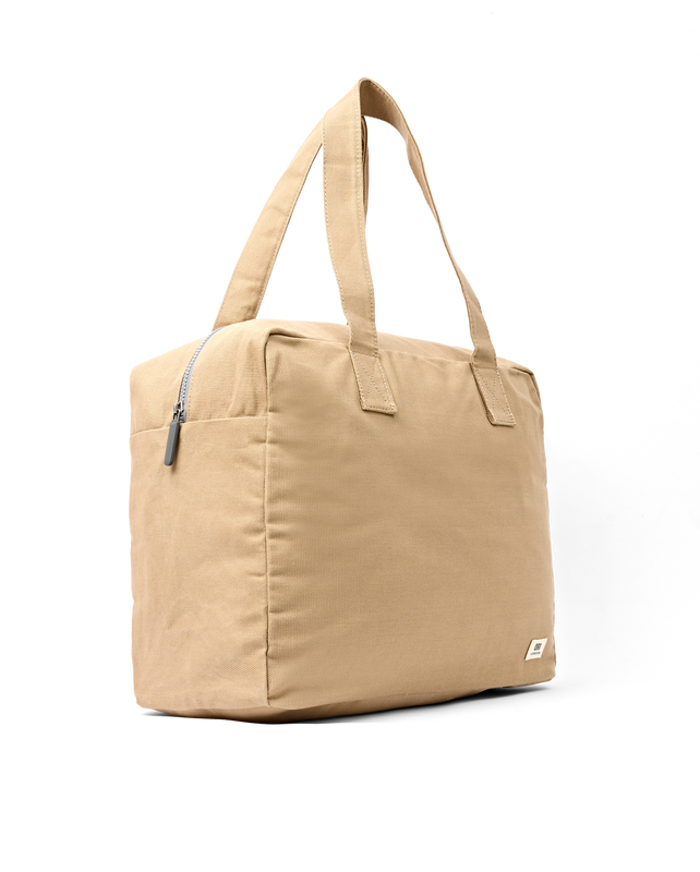 Sloane Shoulder Bag in Safari