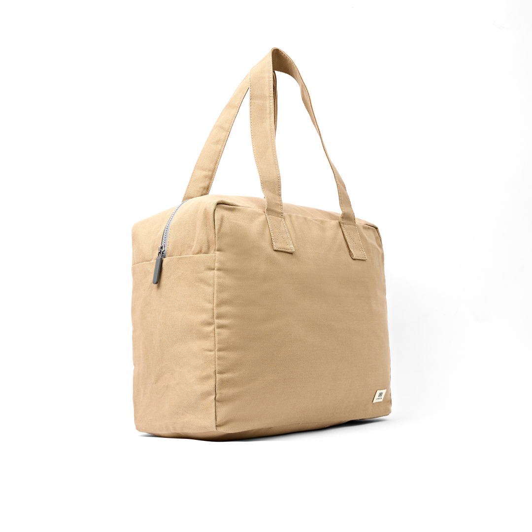 Sloane Shoulder Bag in Safari
