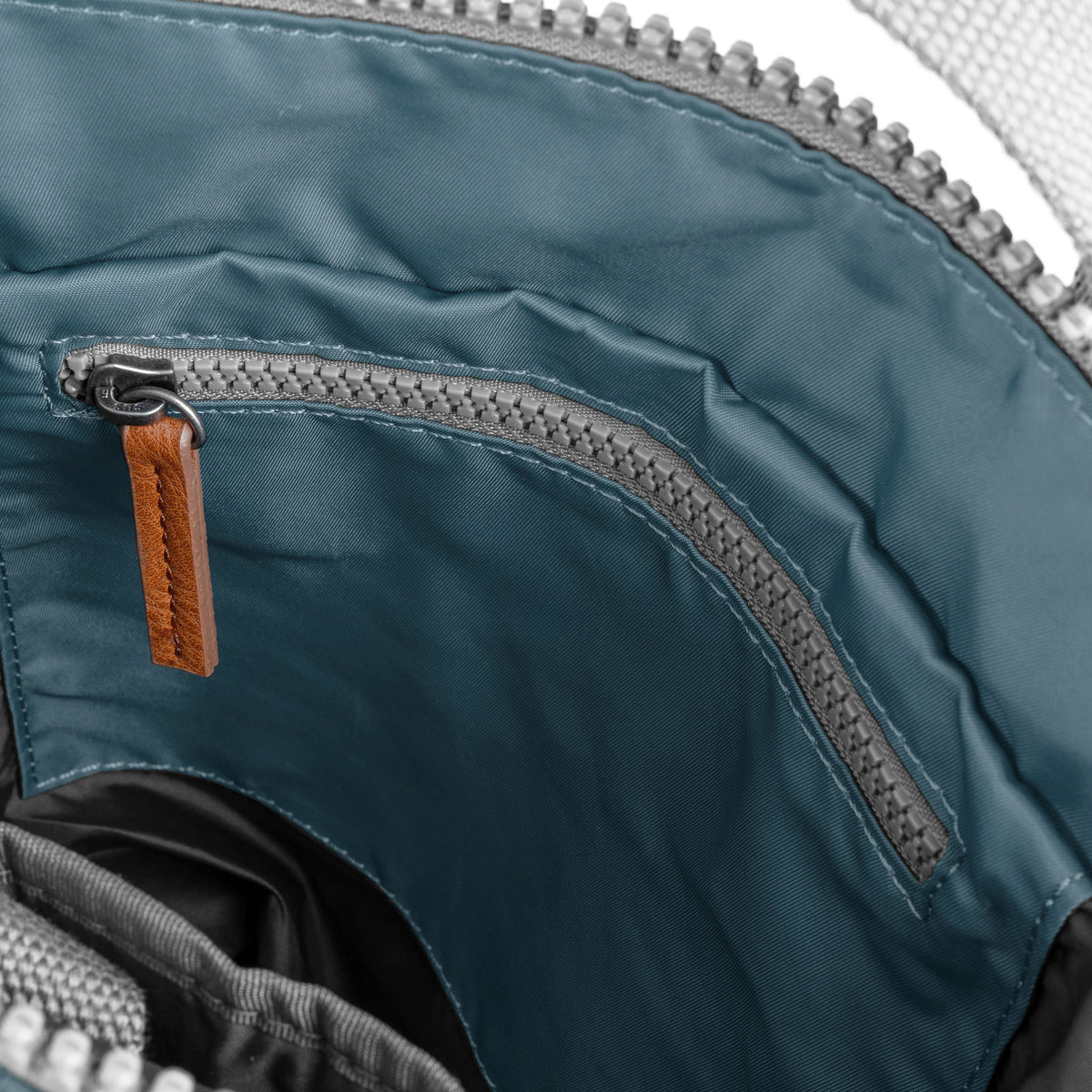 Bantry Backpack in Airforce