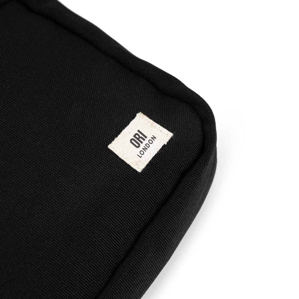 Bond Pocket Crossbody Bag in Ash
