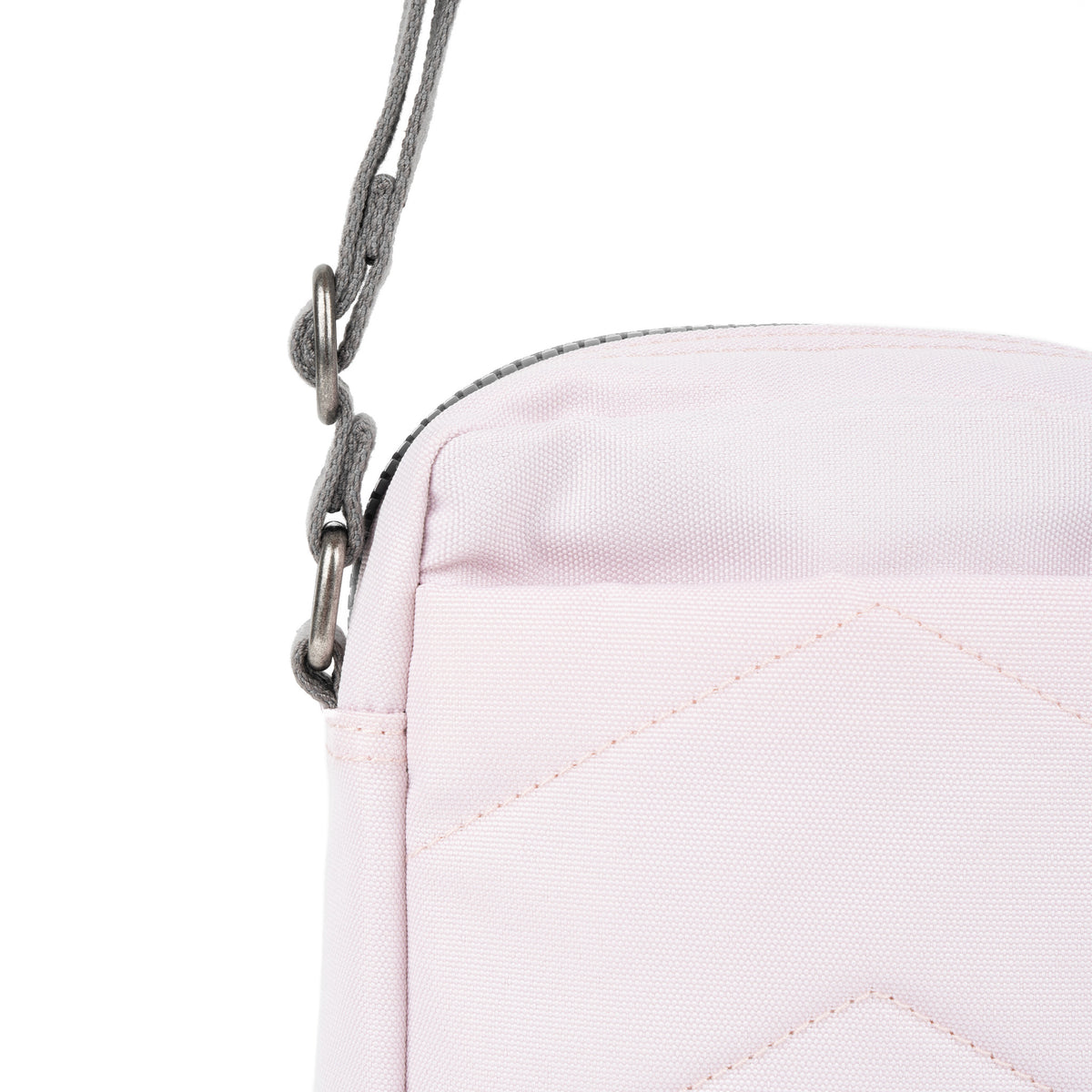 Bond Pocket Crossbody Bag in Transcendent Pink