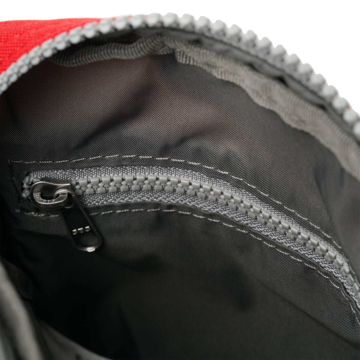 Bond Pocket Crossbody Bag in Mars Red