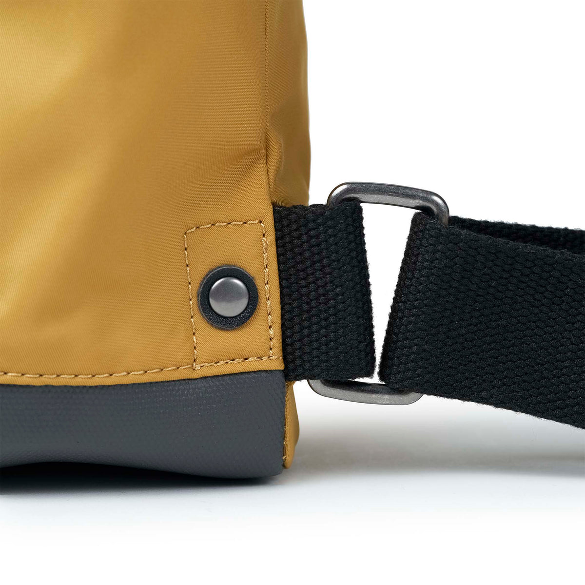 Black Label Bantry Backpack in Corn