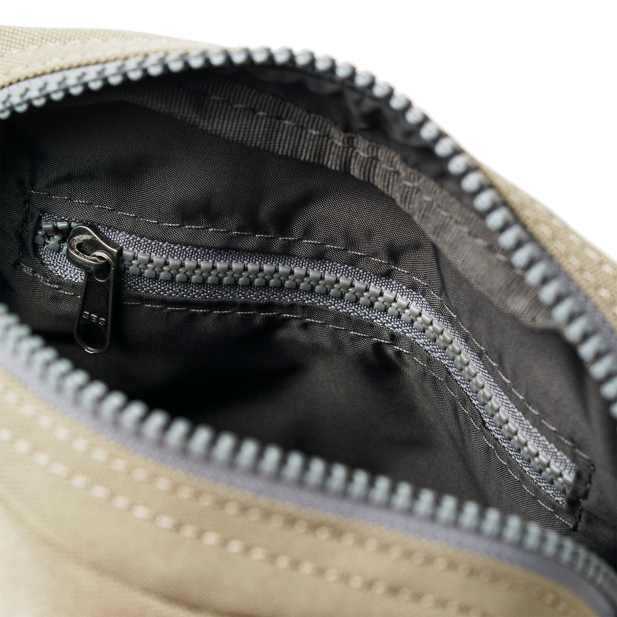 Bond Pocket Crossbody Bag in Coriander