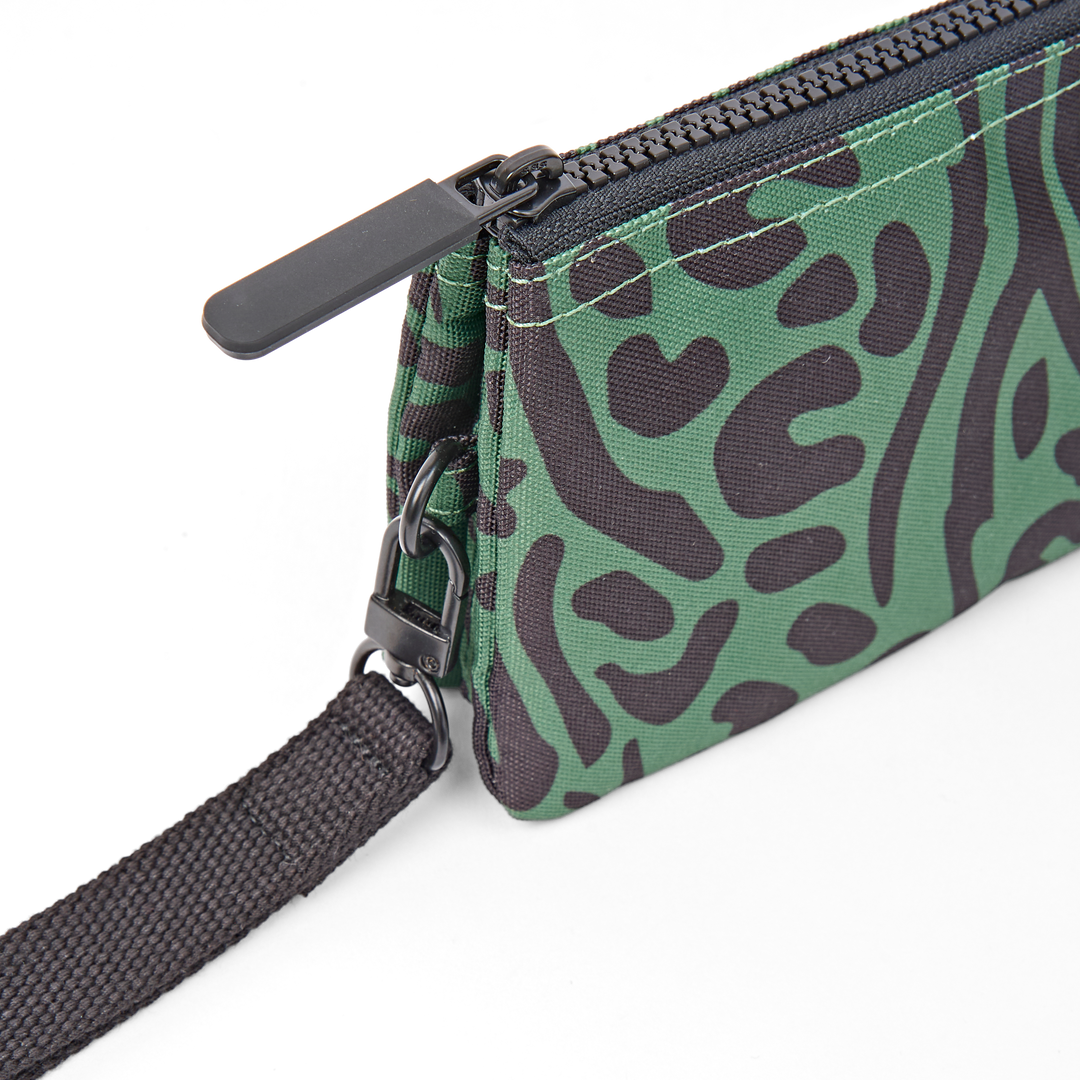 Carnaby Wallet in Mixed Animal Artichoke