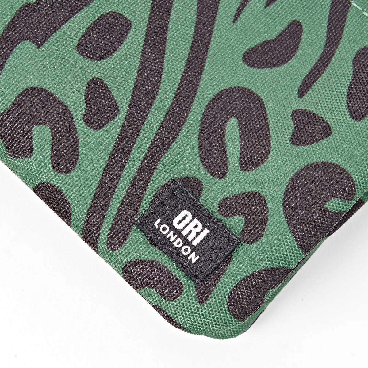 Carnaby Wallet in Mixed Animal Artichoke