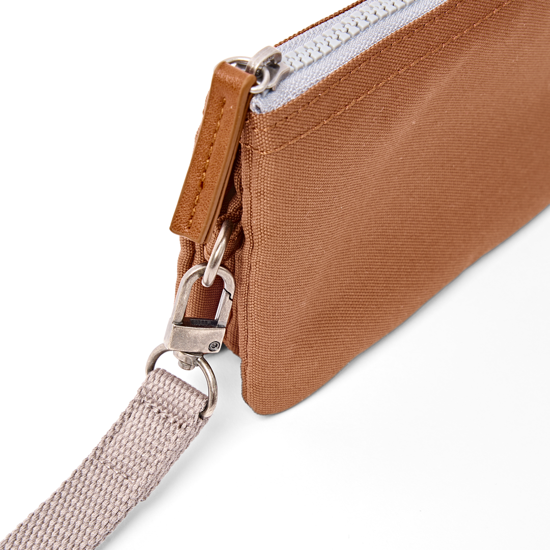 Carnaby Wallet in Cinnamon