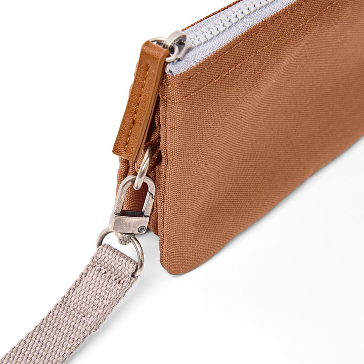 Carnaby Wallet in Cinnamon