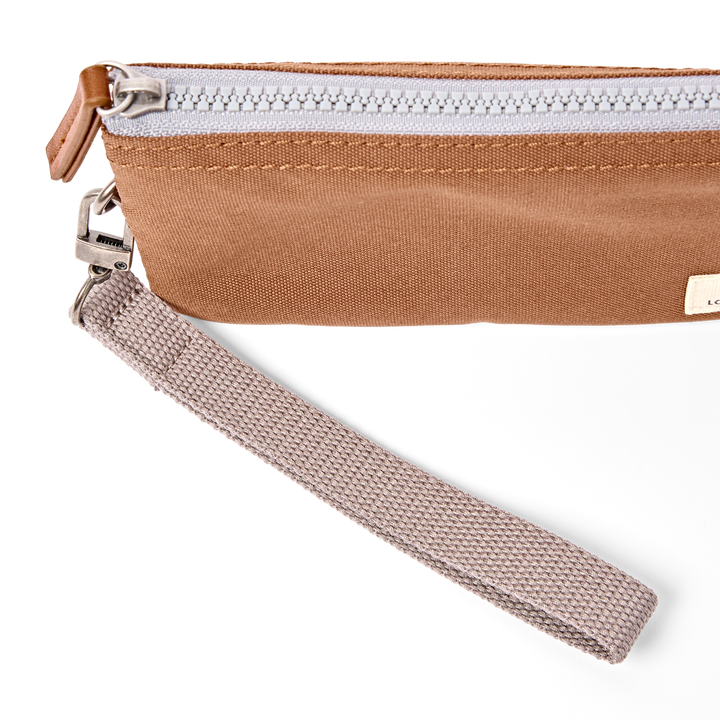 Carnaby Wallet in Cinnamon
