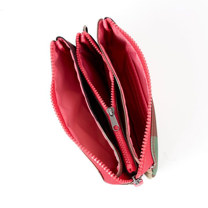 Carnaby Wallet in Vintage Camo