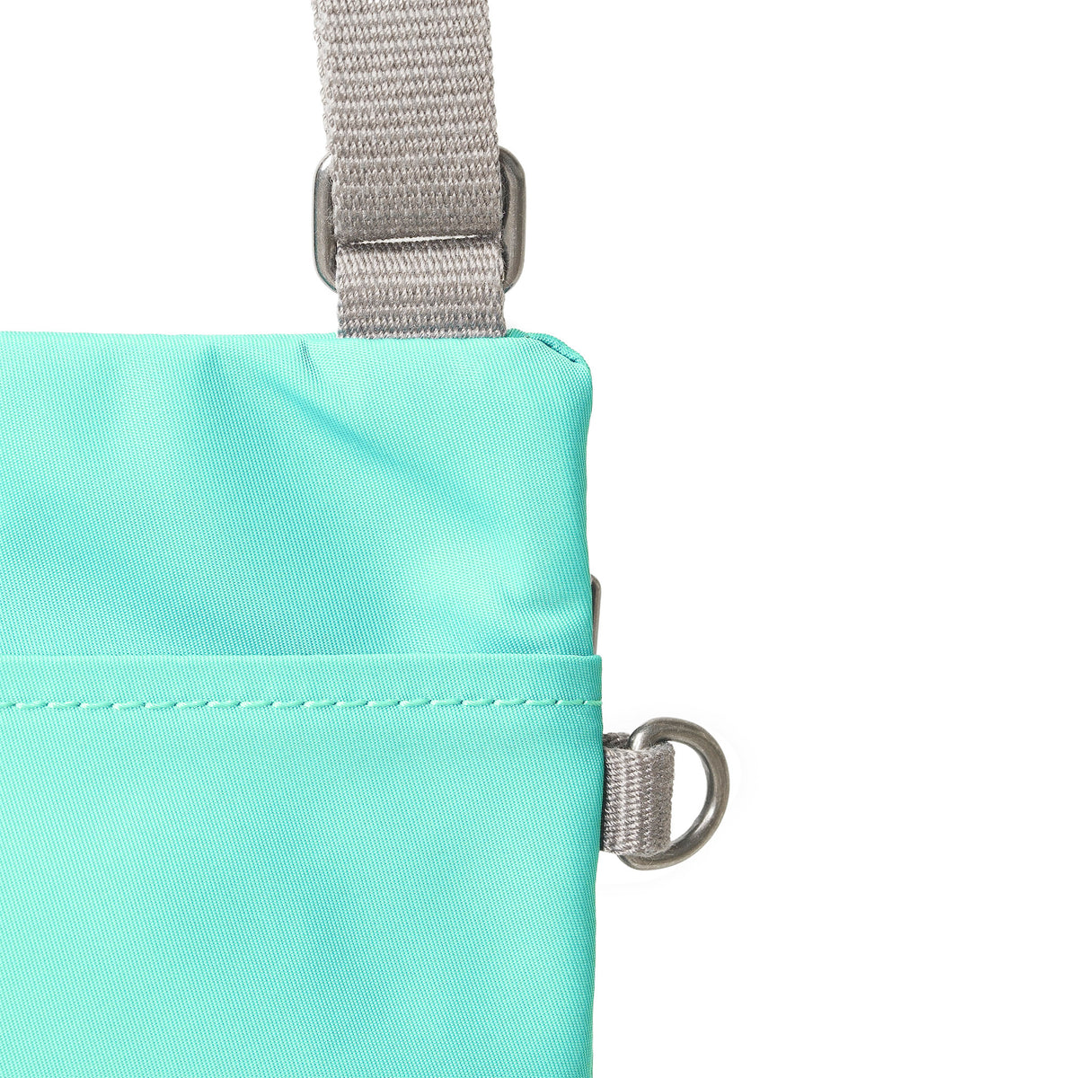 Chelsea Pocket Sling Bag in Capri