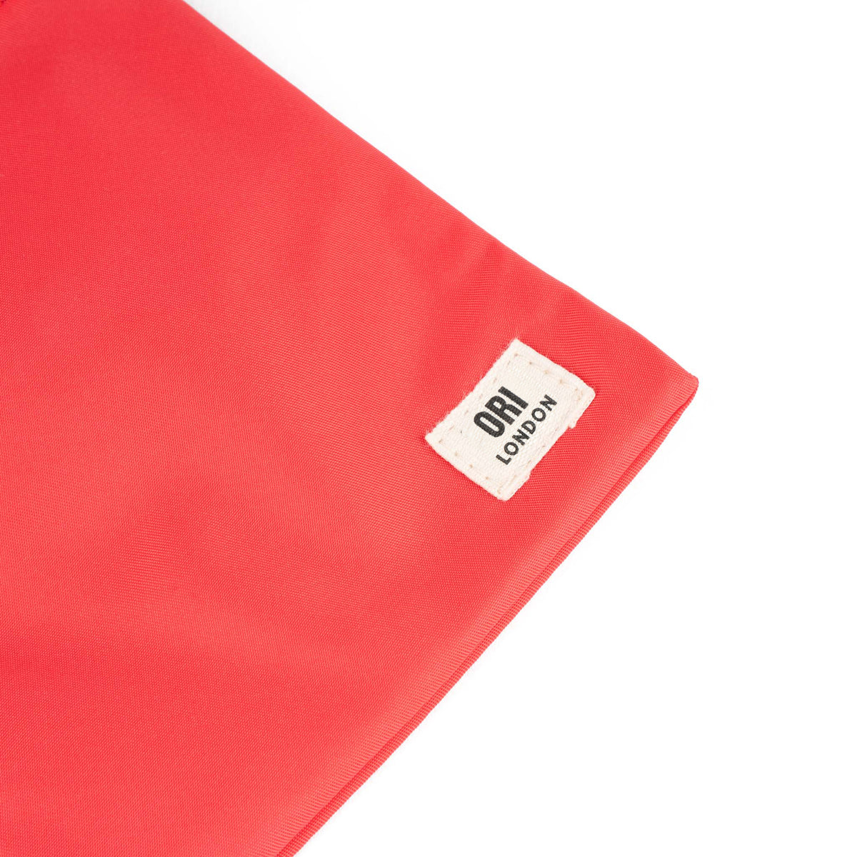 Chelsea Pocket Sling Bag in Poppy
