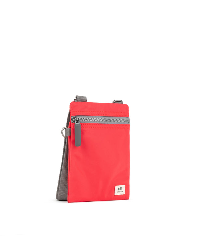 Chelsea Pocket Sling Bag in Poppy