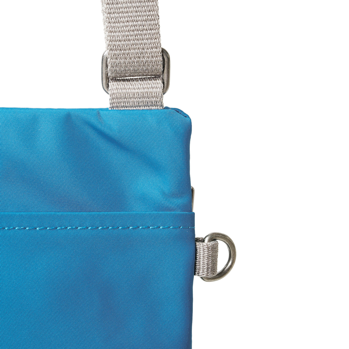 Chelsea Pocket Sling Bag in Seaport