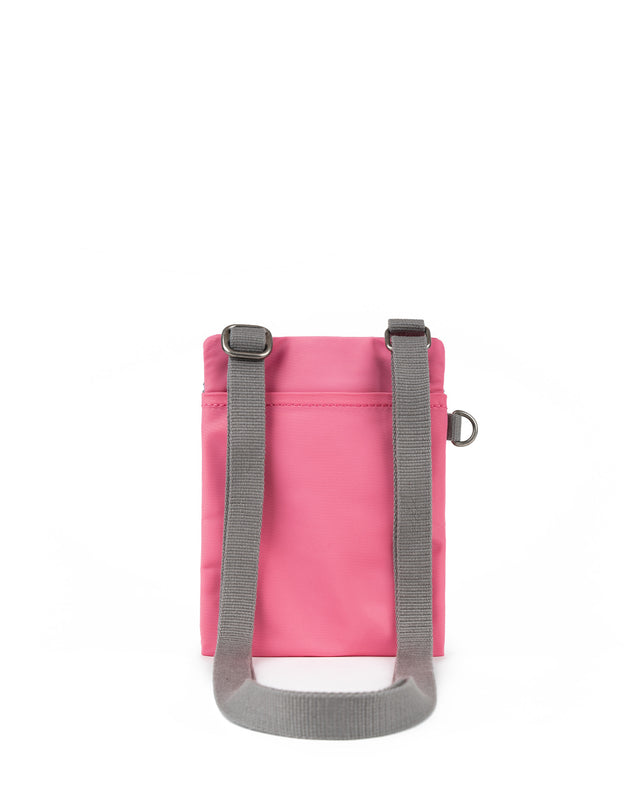 Chelsea Pocket Sling Bag in Baroque