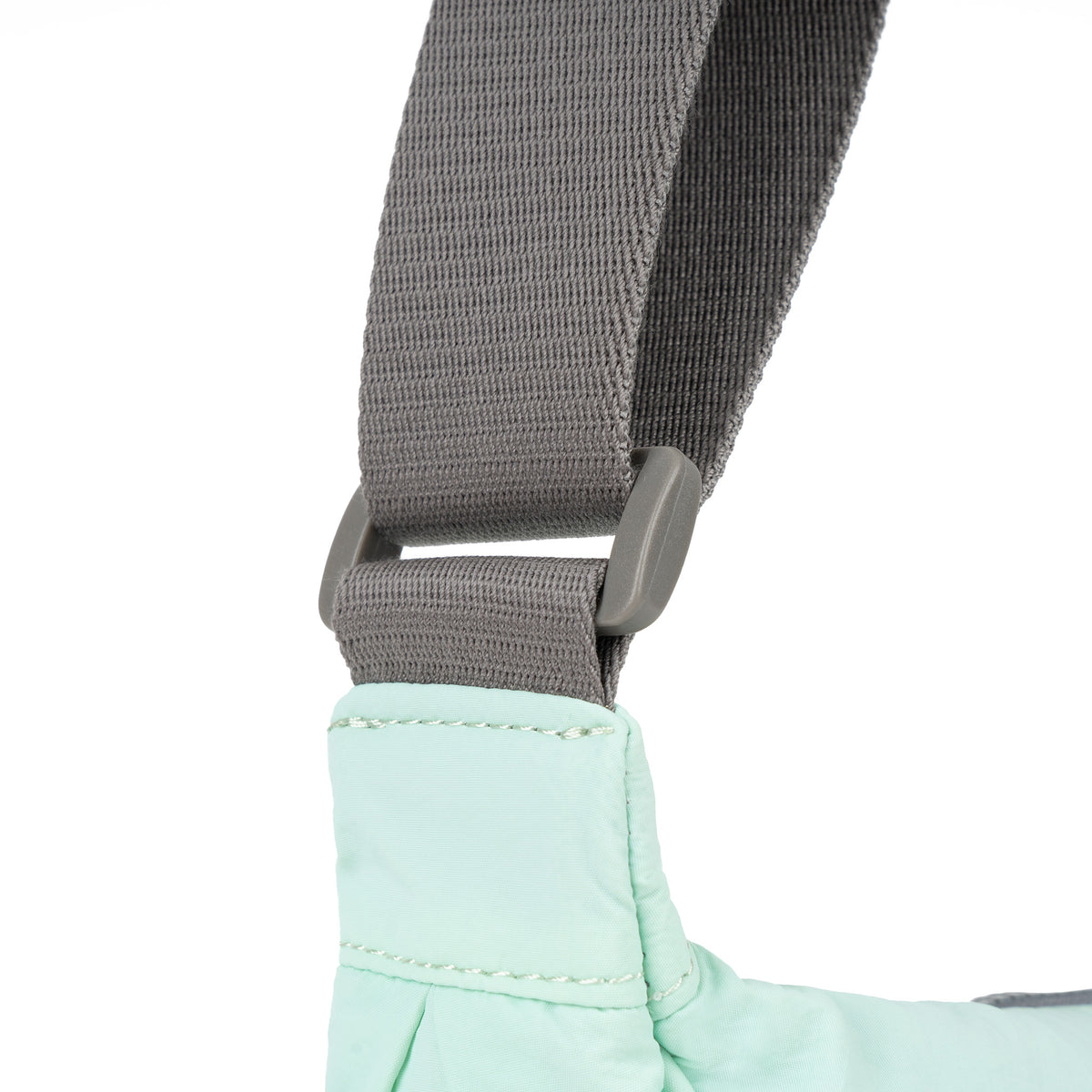 Farringdon Half Moon Bag in Mint