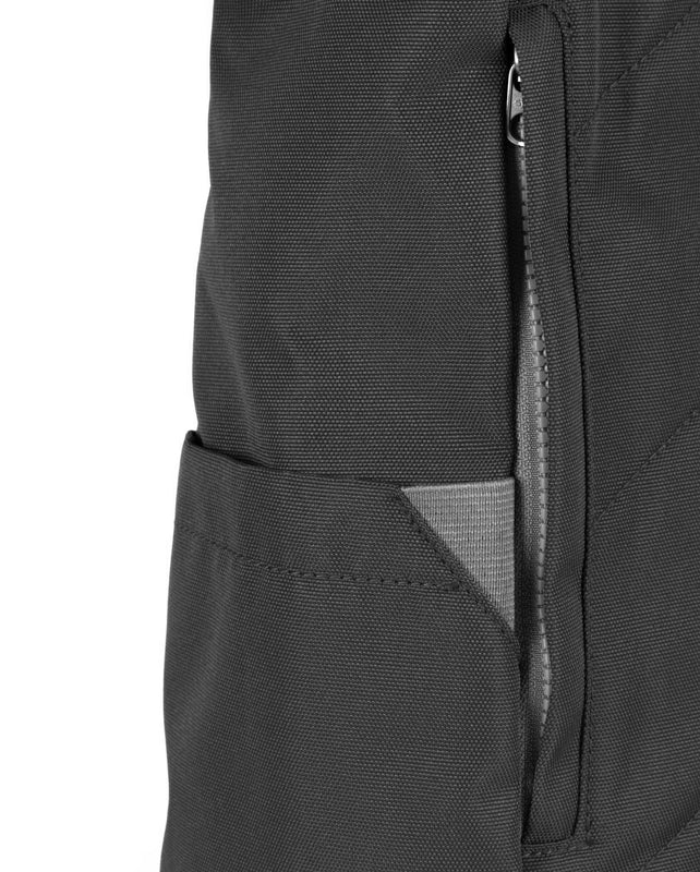 Finchley Backpack in Carbon