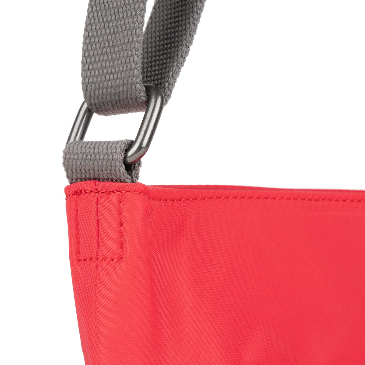 Kennington Crossbody Bag in Poppy