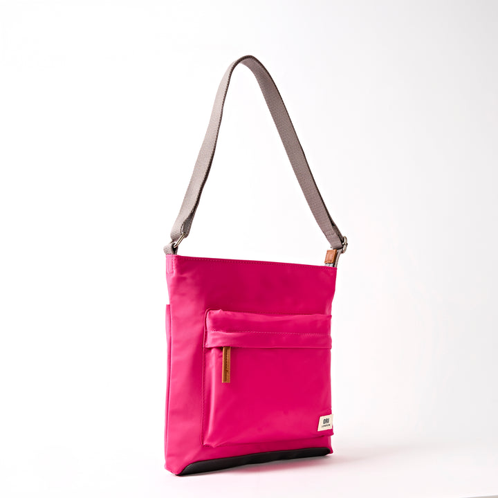 Kennington Crossbody Bag in Granita Red