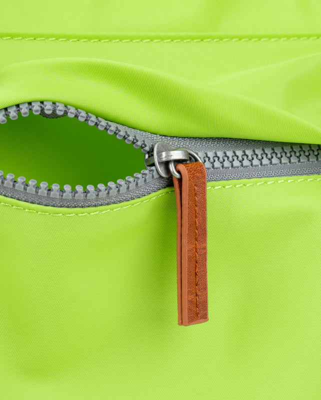 Kennington Crossbody Bag in Lime