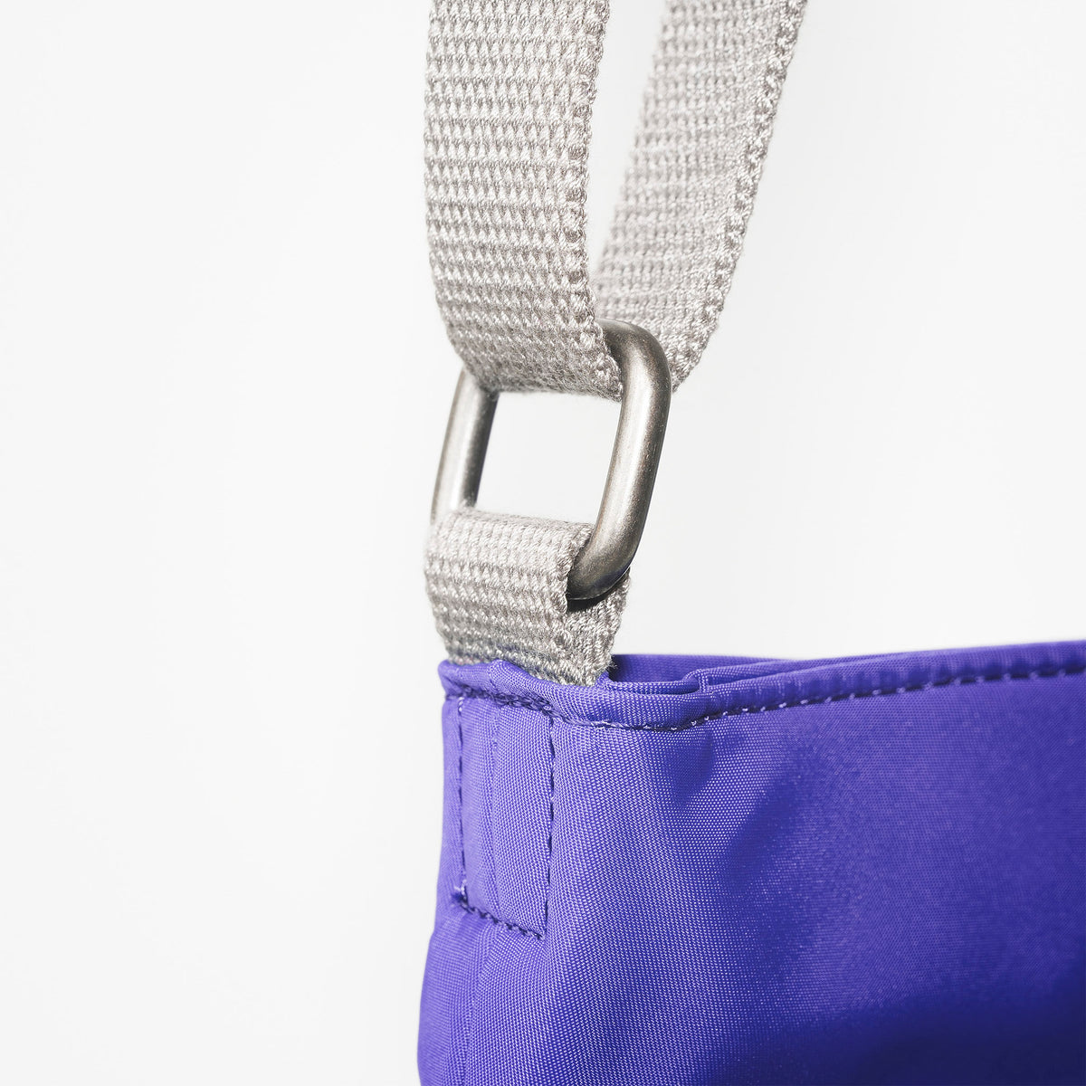 Kennington Crossbody Bag in Simple Purple