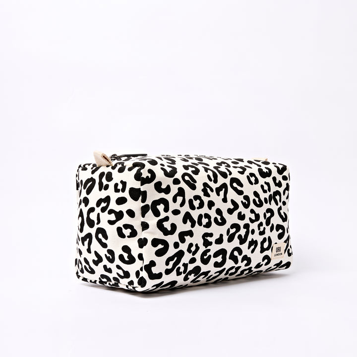 Mayfair Wash Bag in Summer Leopard