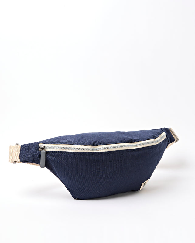 Mill Hill Crossbody Bag in Midnight