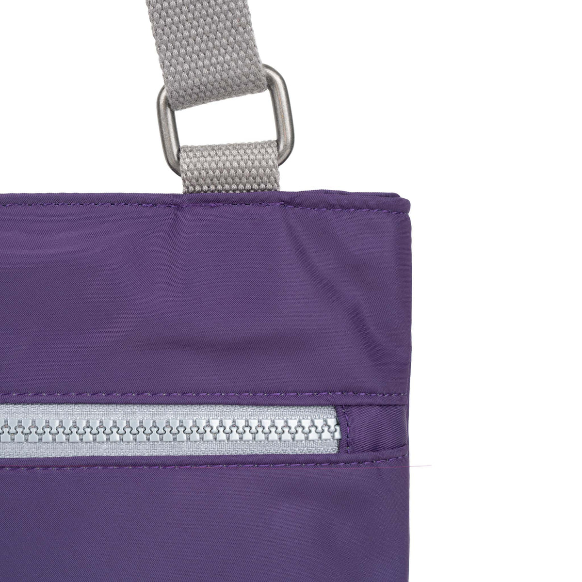 Moorgate Messenger Bag in Majestic Purple
