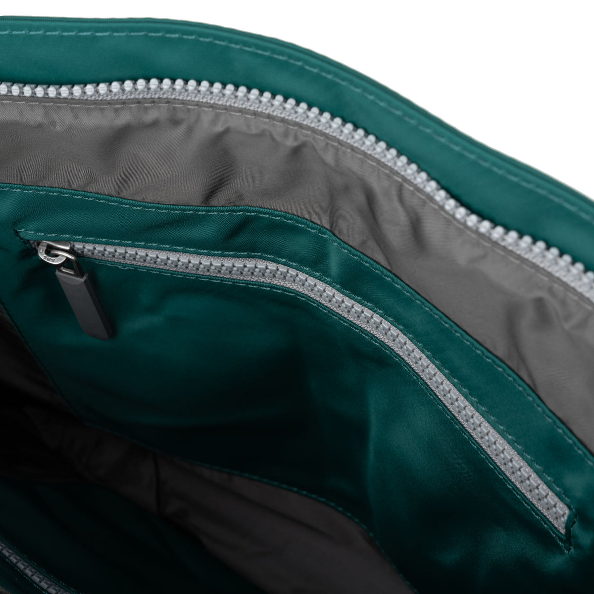 Moorgate Messenger Bag in Teal