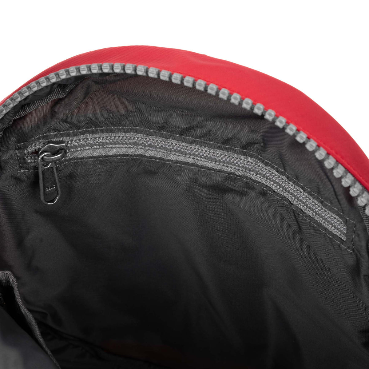Paddington Crossbody Bag in Poppy