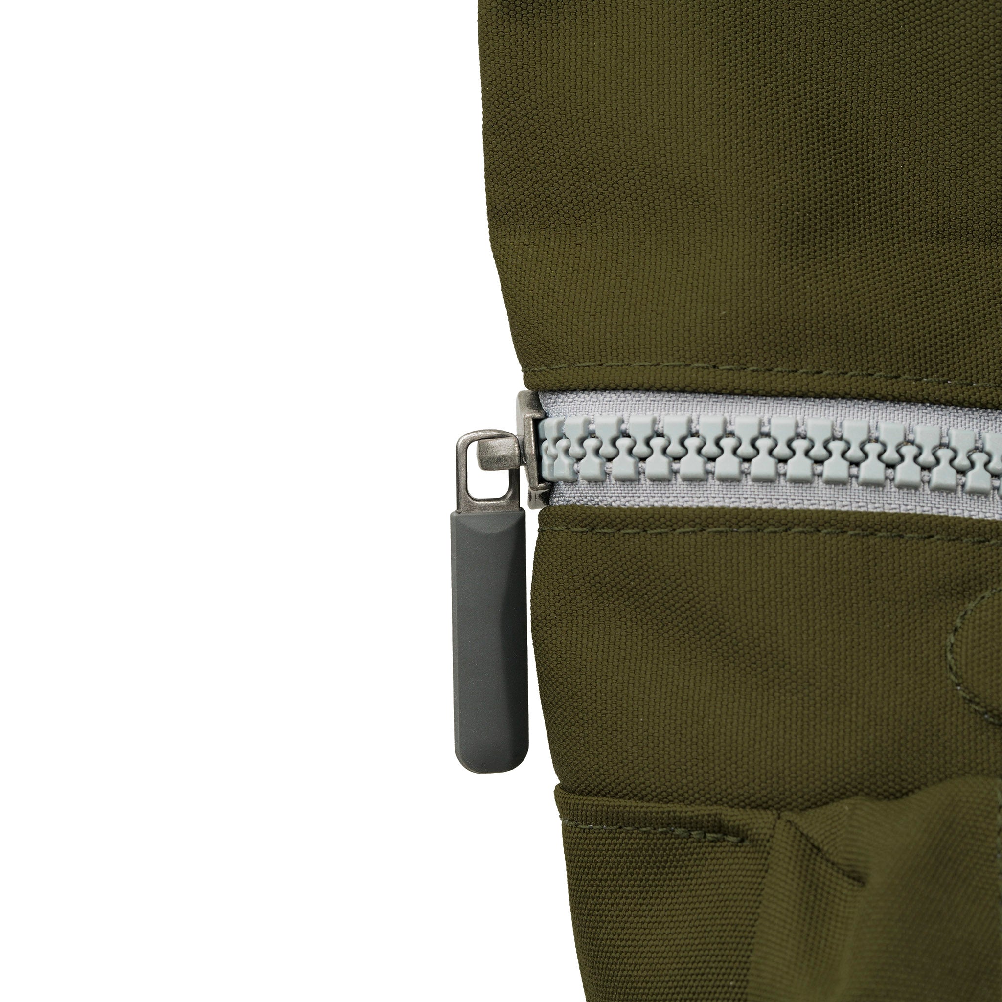 Richmond Multipocket Backpack in Moss – ORI London