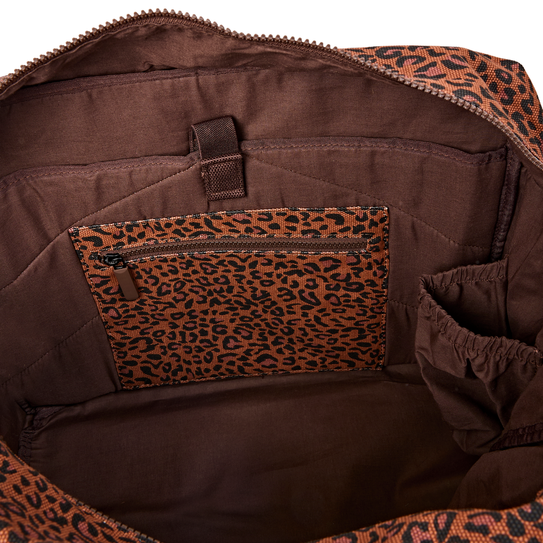 Sloane Shoulder Bag in Leopard Mini