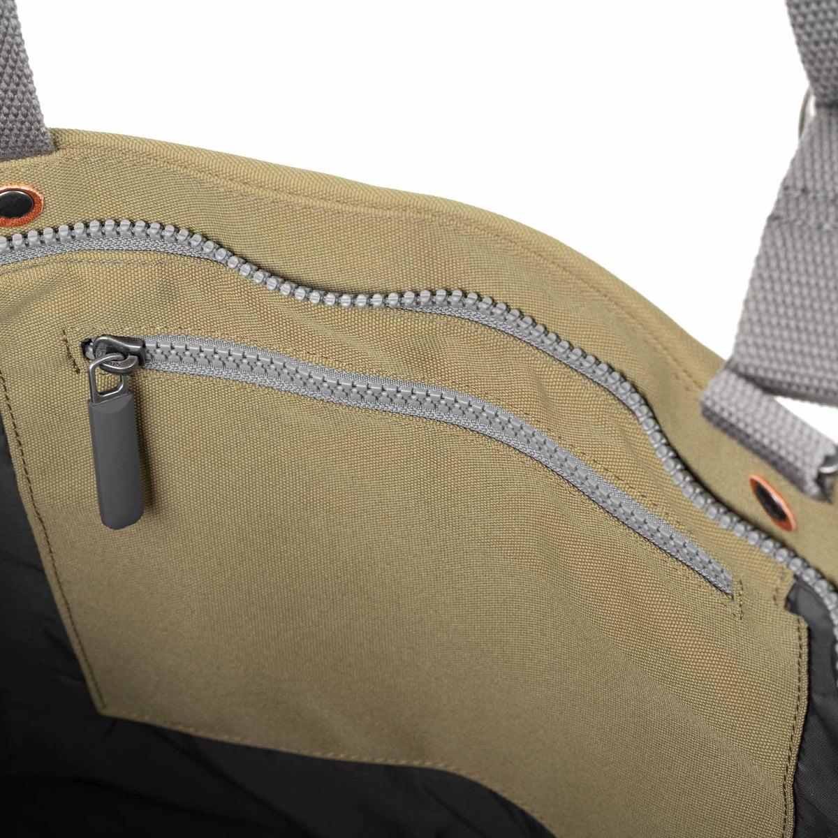 Trafalgar Tote Bag in Khaki