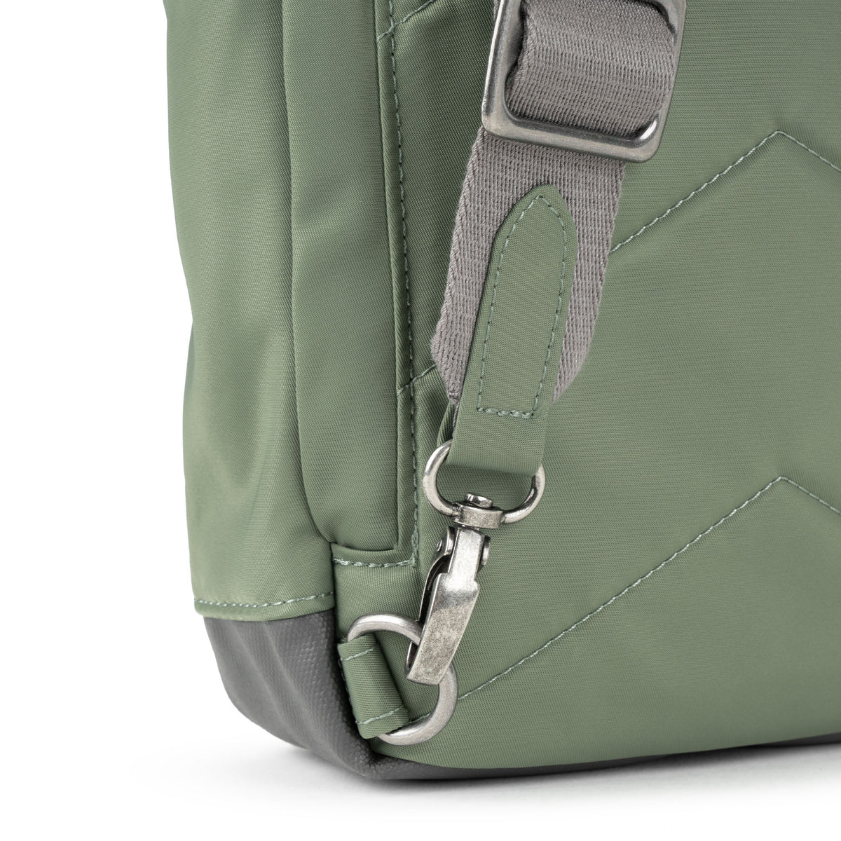 Willesden Sling Bag in Granite