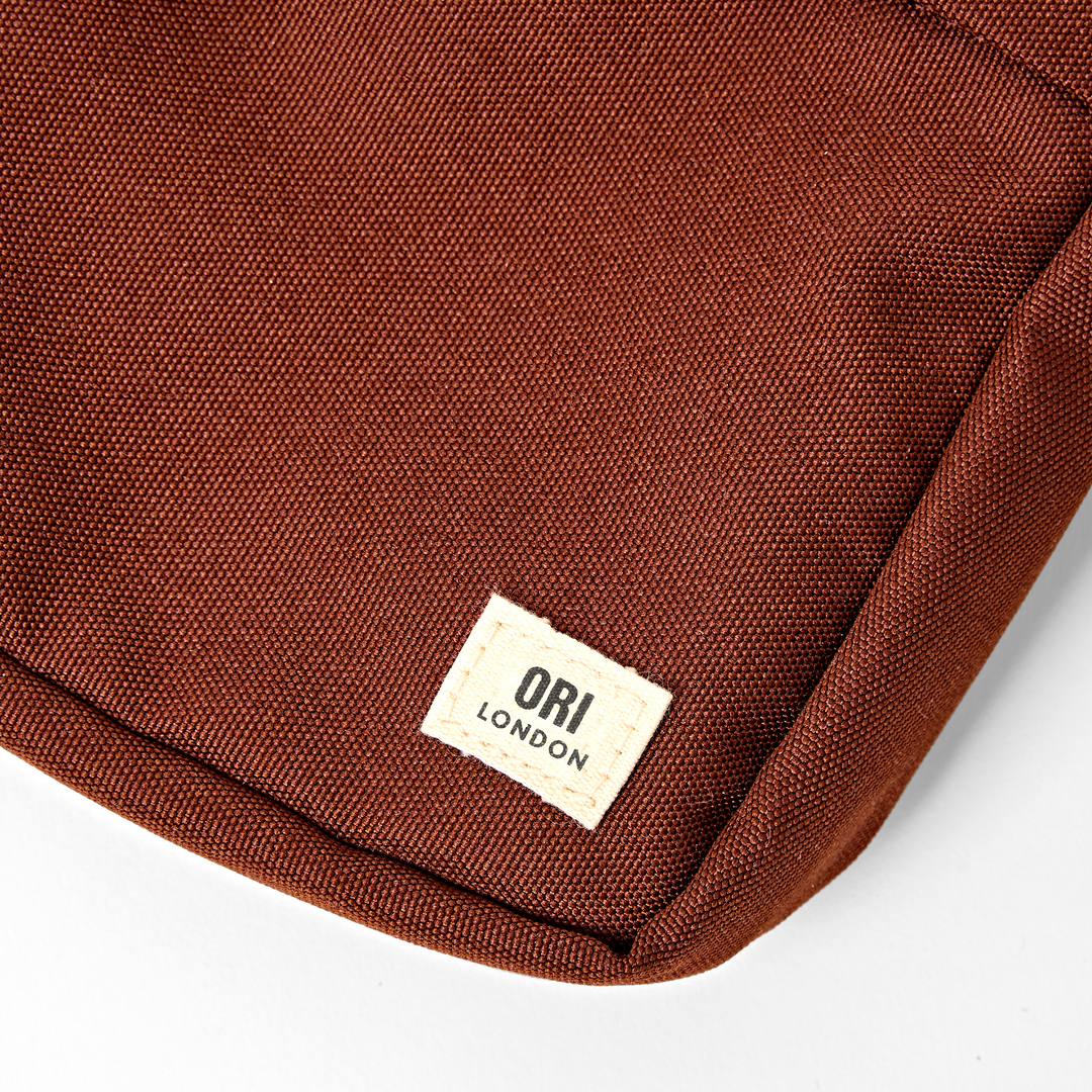 Bond Pocket Crossbody Bag in Chocolate