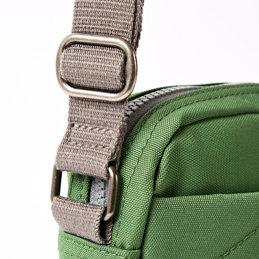 Bond Pocket Crossbody Bag in Artichoke