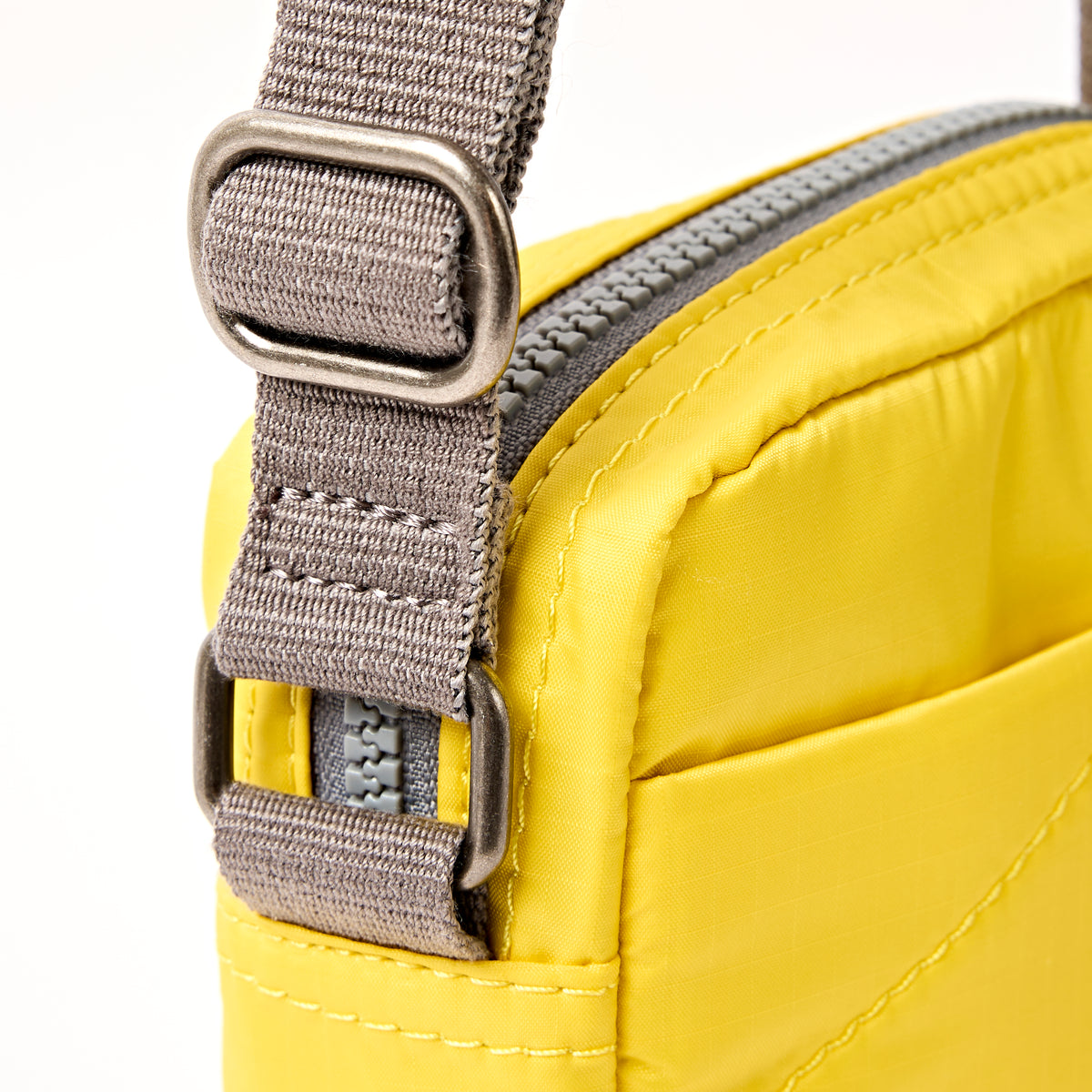 Bond Pocket Crossbody Bag in Passion Fruit