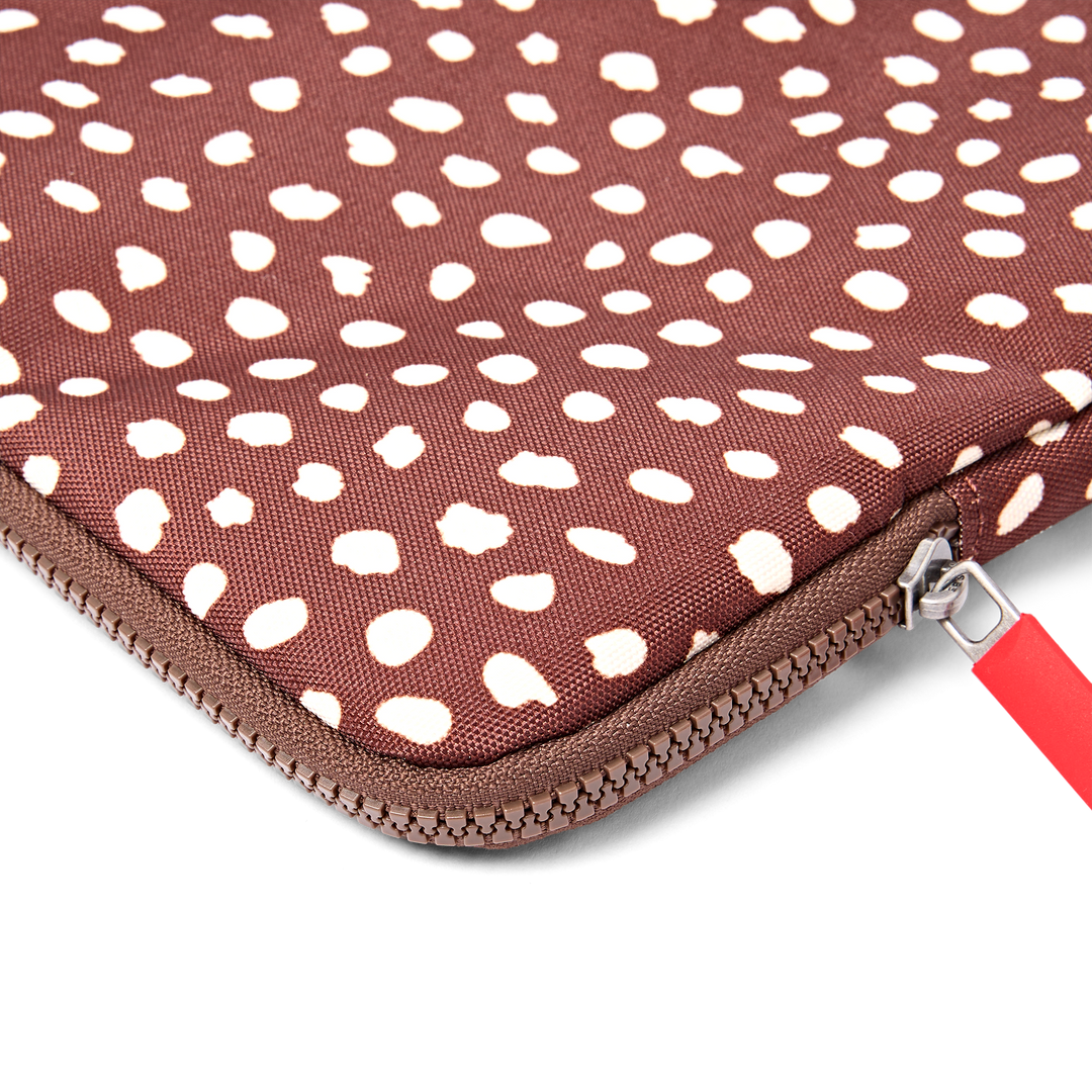Brick Lane Laptop Sleeve in Brown Dot