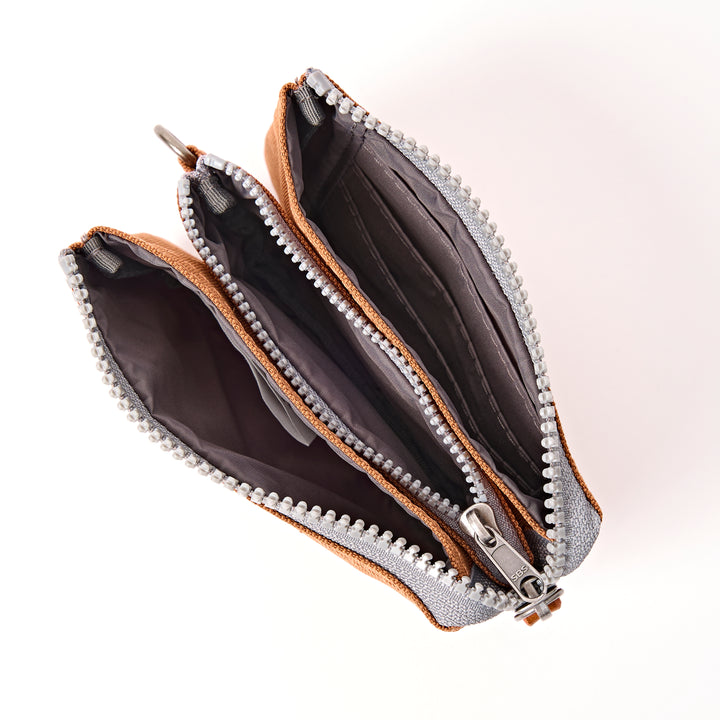 Carnaby Wallet in Cinnamon