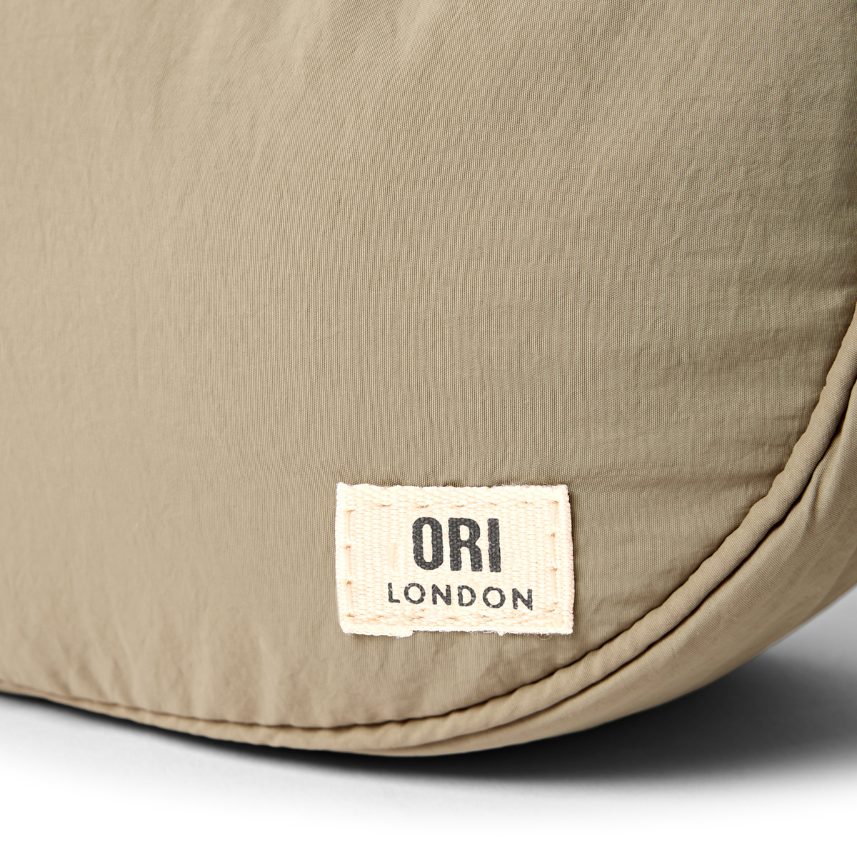 Farringdon Half Moon Bag in Taupe