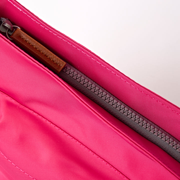 Kennington Crossbody Bag in Granita Red